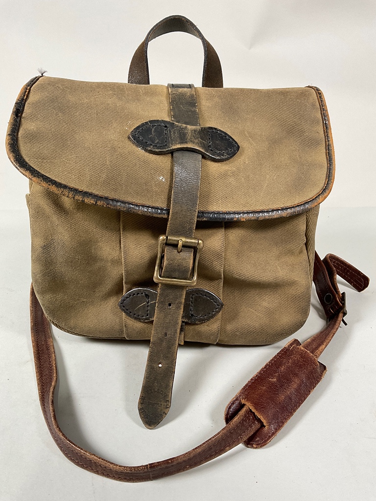 Filson cheap messenger bag