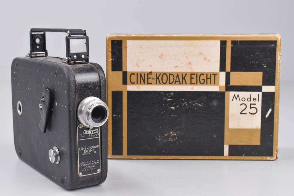 Cine-Kodak Eight Model 25 authentic Camera with Original Box