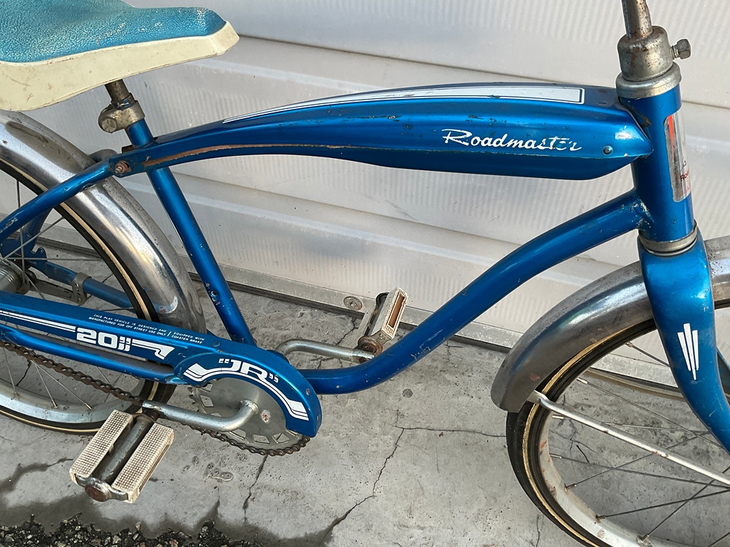 Schwinn sales roadmaster bike