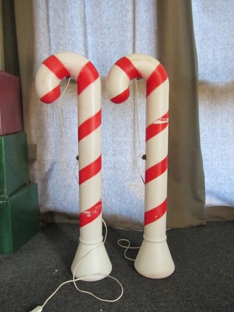 main photo of Vintage Candy Canes w lights, 40" H