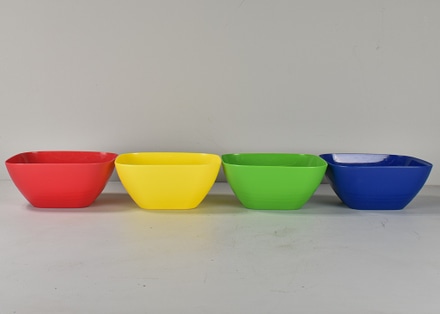 main photo of Set of 4 Colorful Plastic Serving Bowls
