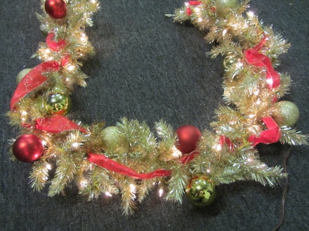 main photo of Goldie Hawn Garland w Lights, Red & Gold decor and Red Ribbon