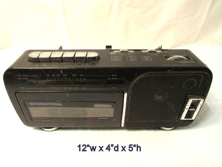 main photo of radio boombox International MT828A