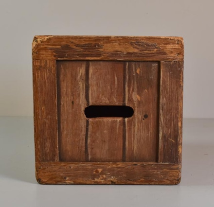 main photo of Wood Crate, Six-sided