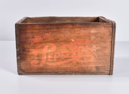 main photo of Wood Pepsi Cola Crate