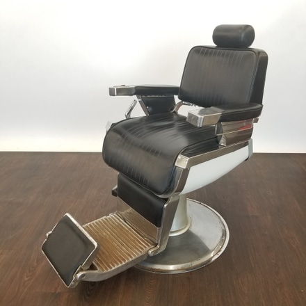 main photo of Barber chair