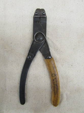 main photo of pliers snap ring