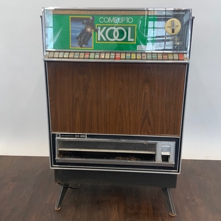 main photo of Kool Cigarette Machine