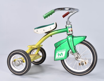 main photo of Tricycle: Murray