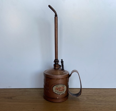 main photo of Vintage Pint Oil Can