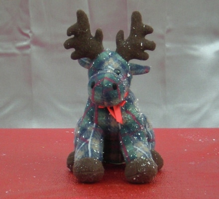 main photo of Plaid Christmas moose 10"
