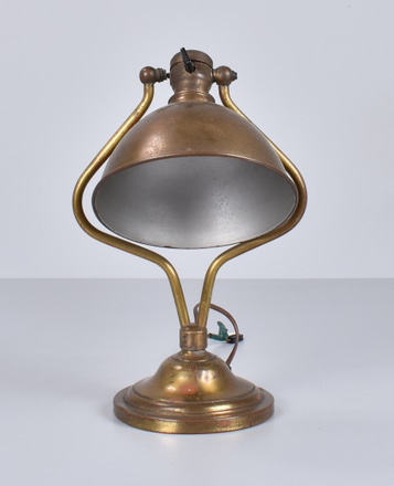 main photo of Brass Shell Desktop Lamp; S Robert Schwartz & Bros