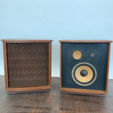 main photo of RadioShack Optimus 7 Speakers