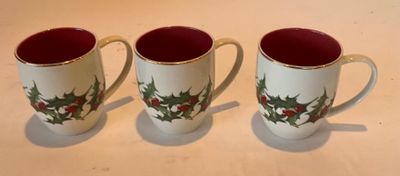 main photo of Set of 3 coffee mugs