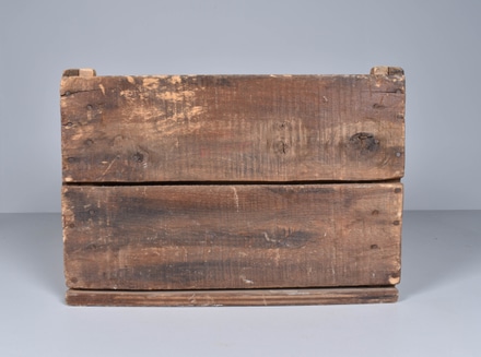 main photo of Wood Crate w/ Cut Hand holes &  Center Divide: Ontelaunee