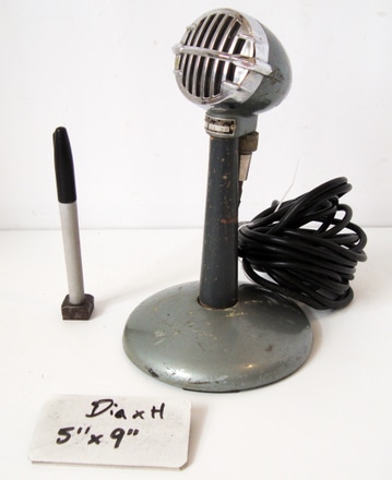 main photo of VINTAGE TABLE TOP MICROPHONE