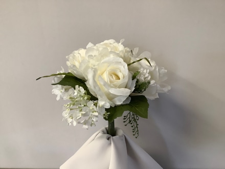 main photo of Cream Bridesmaid Bouquet
