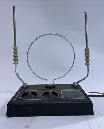main photo of vintage tv antenna