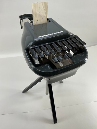 main photo of Stenograph Reporter Shorthand Machine in Samsonite Case