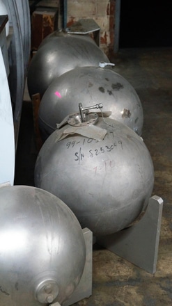 main photo of 24 Inch Spherical Tanks