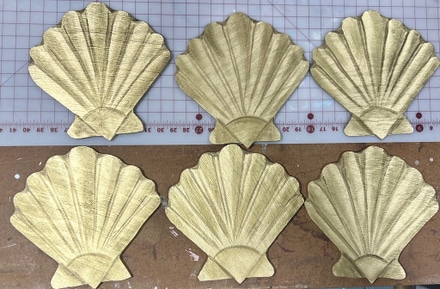 main photo of 6 Seashell cutouts