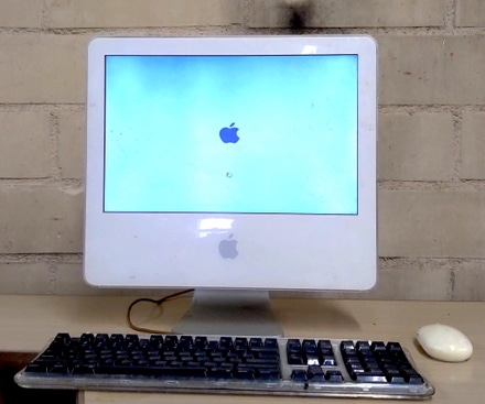 main photo of Apple iMac 2000s