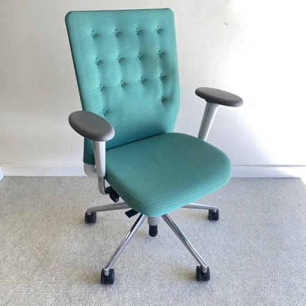 main photo of Office Chair