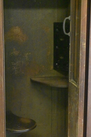 item photo 1