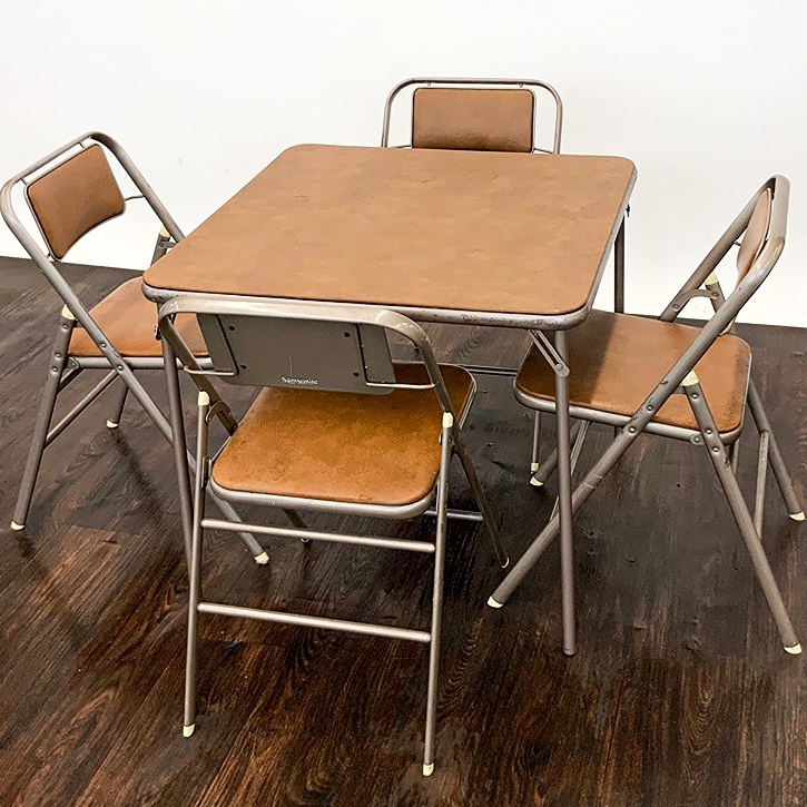 Folding card table online and padded chairs set