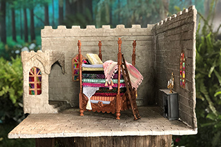 Miniature set and dolls for Pure Leaf Commercial