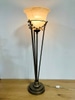 Metal and Vine Table Lamp S2