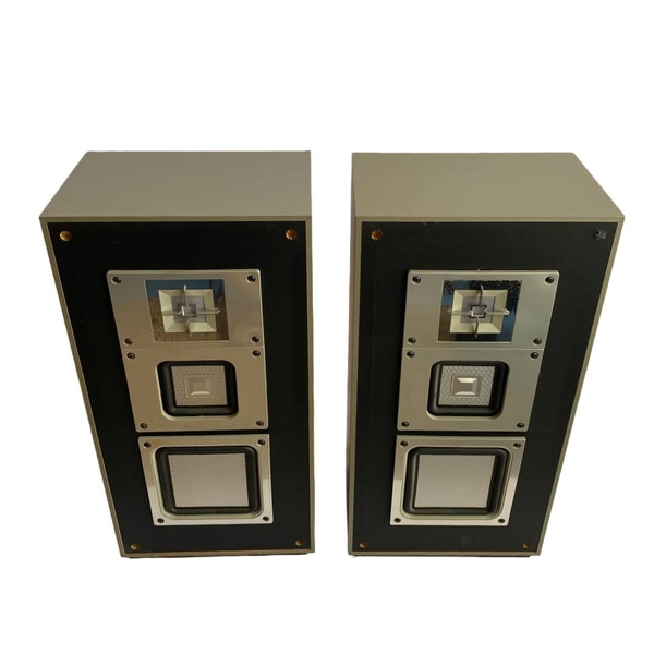 item photo 0