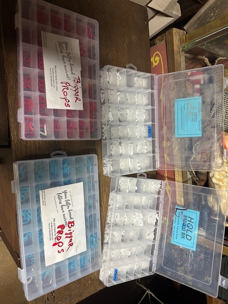 item photo 0