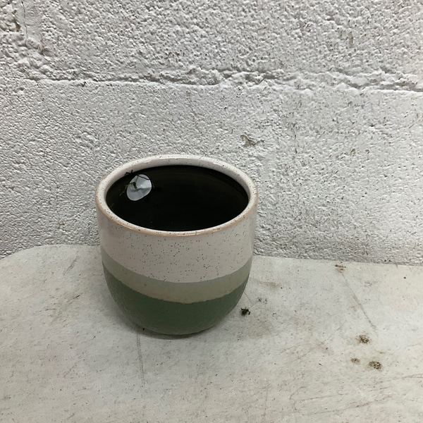 main photo of Two-Tone Ceramic Pottery Cup