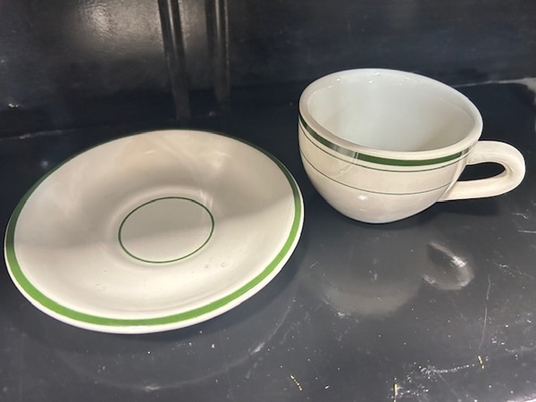 main photo of Coffee cup & Saucer diner style