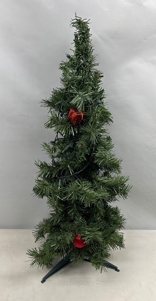 main photo of Faux christmas tree