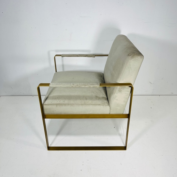 item photo 1