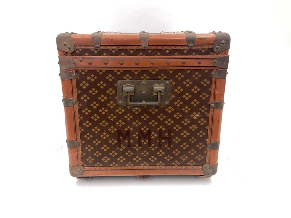 item photo 0