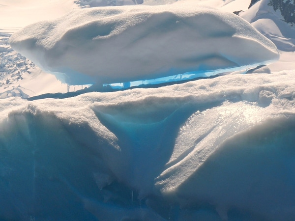 main photo of Antarctica Iceberg 3
