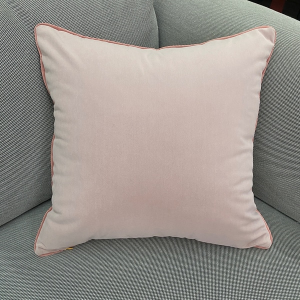 item photo 0