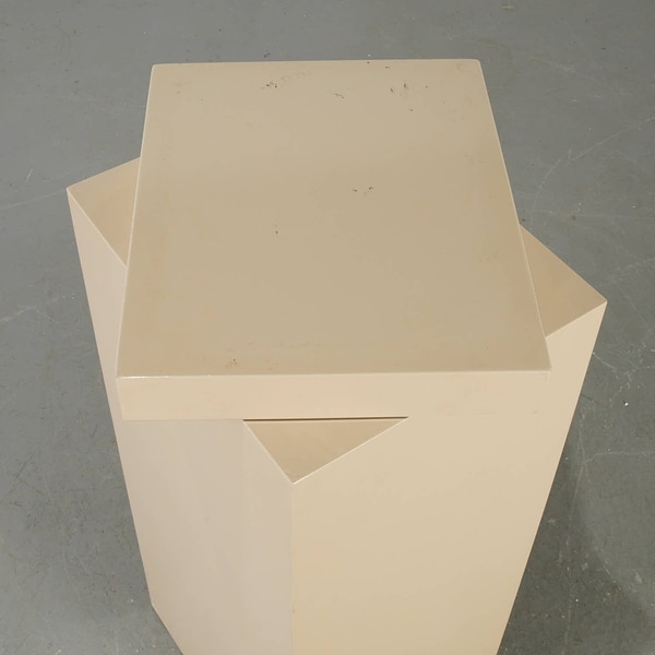 item photo 1