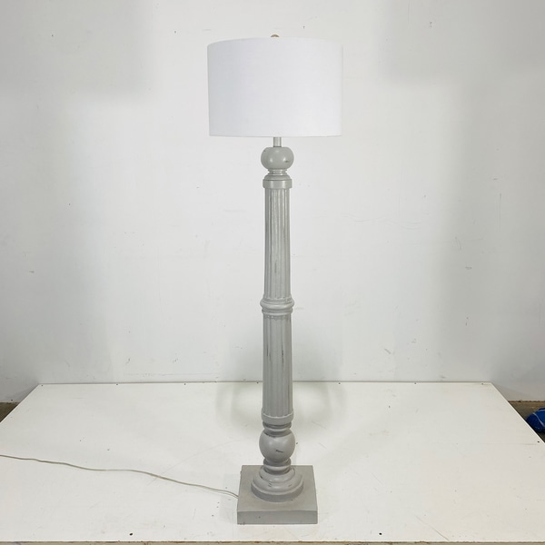 item photo 0