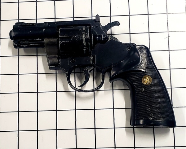 Replica - Colt Python 2-1/2" Barrel, Revolver main photo of Replica - Colt Python 2-1/2" Barrel, Revolver