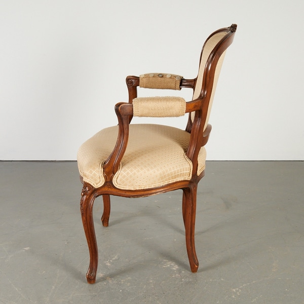 item photo 1