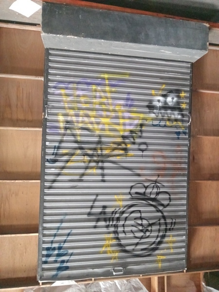 item photo 2