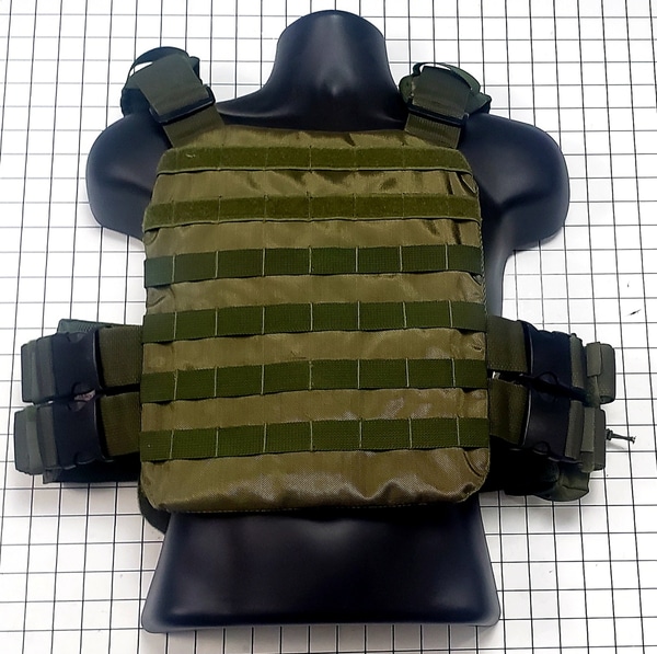 main photo of Tactical Outer Molle Carrier Plate, OD Green