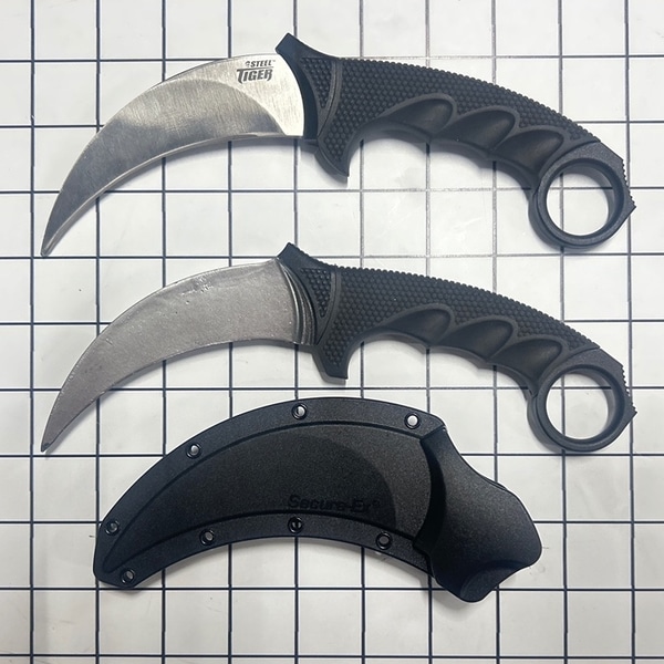 main photo of Stunt Kit - Karambit