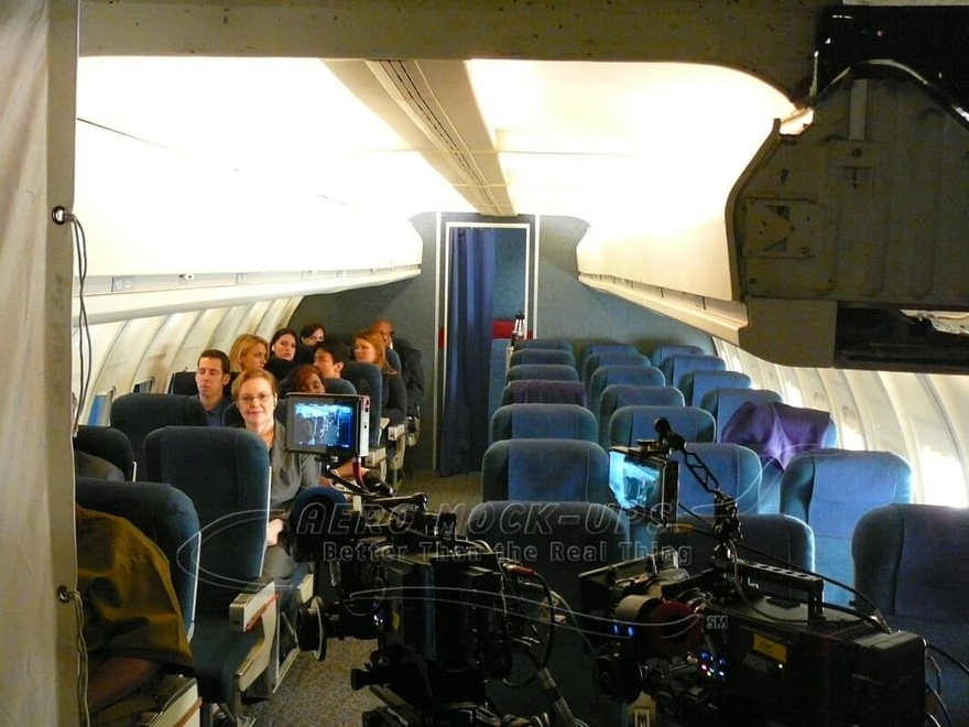“NFL” (Commercial) 20-ft Narrow Body Rolling Cabin
