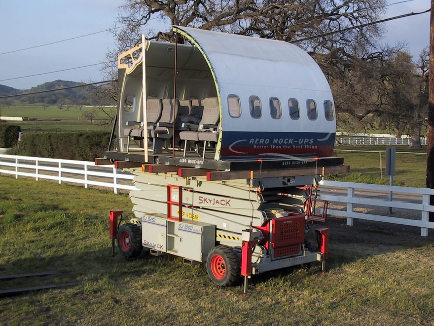 Scissor lift 1