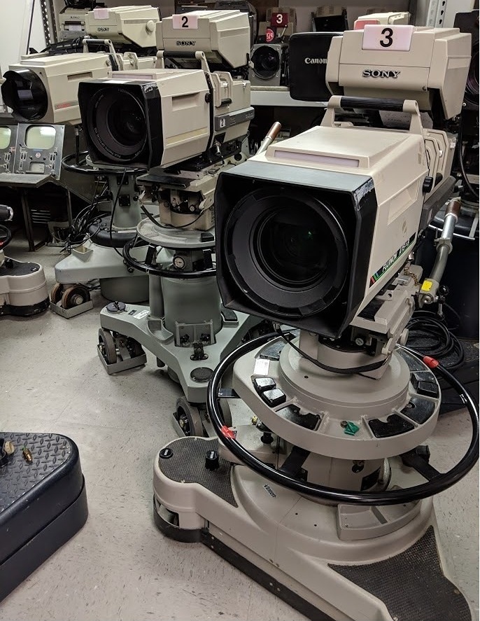 Sony BVP-270/370 Studio Cameras Practical! | For Rent in Sony BVP-270/370 Studio Cameras Practical! | For Rent in